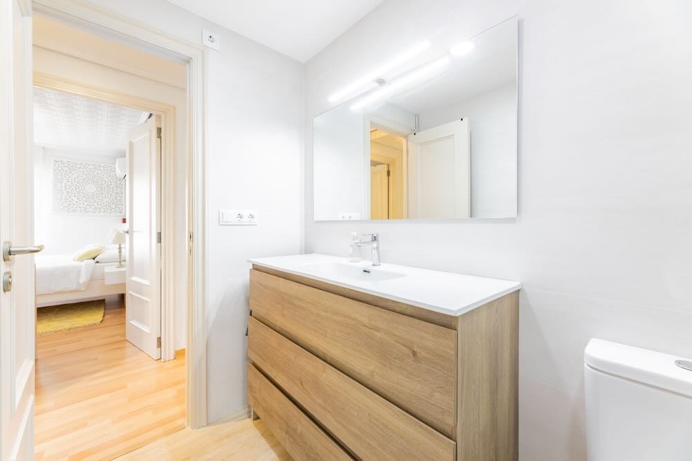 Property 2467 - Image 30